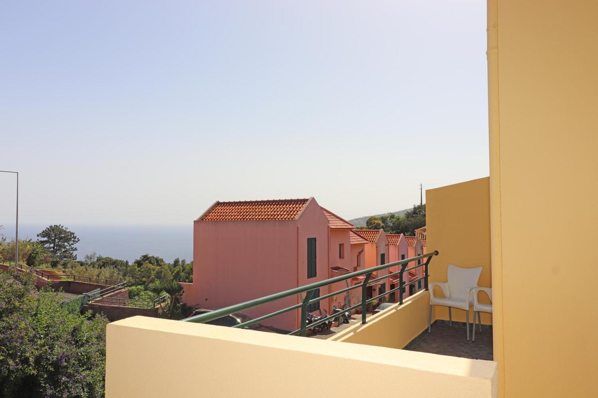 Laura'S House Villa Santa Cruz  Exteriör bild